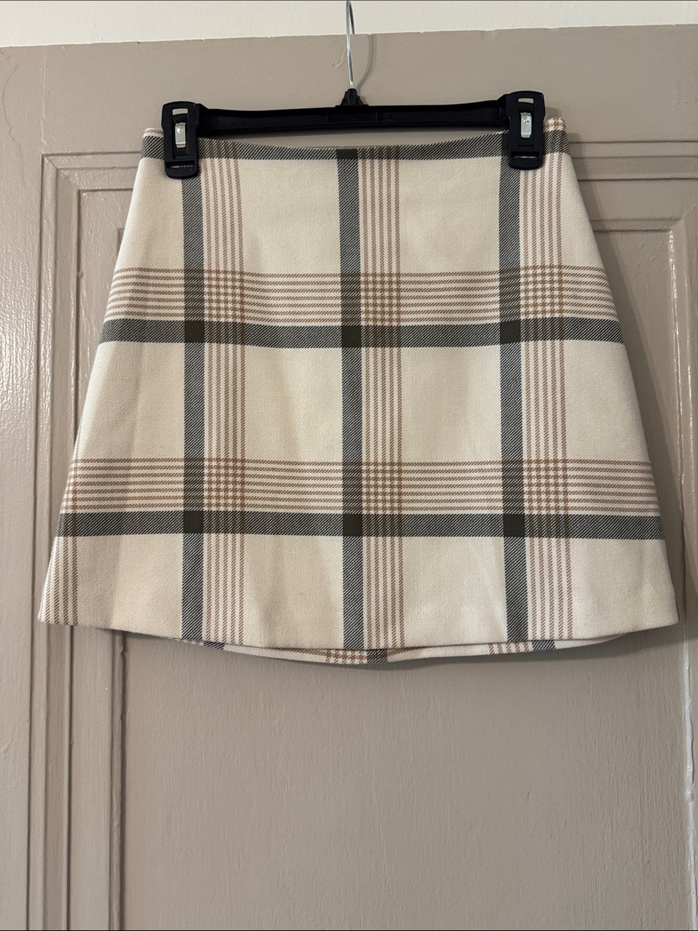 Aritzia Cream Plaid Mini Skirt with Taupe and Gray Checks
